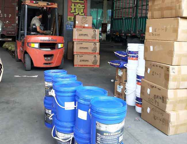 黑龙江客户小面积订购混凝土固化剂继续发货